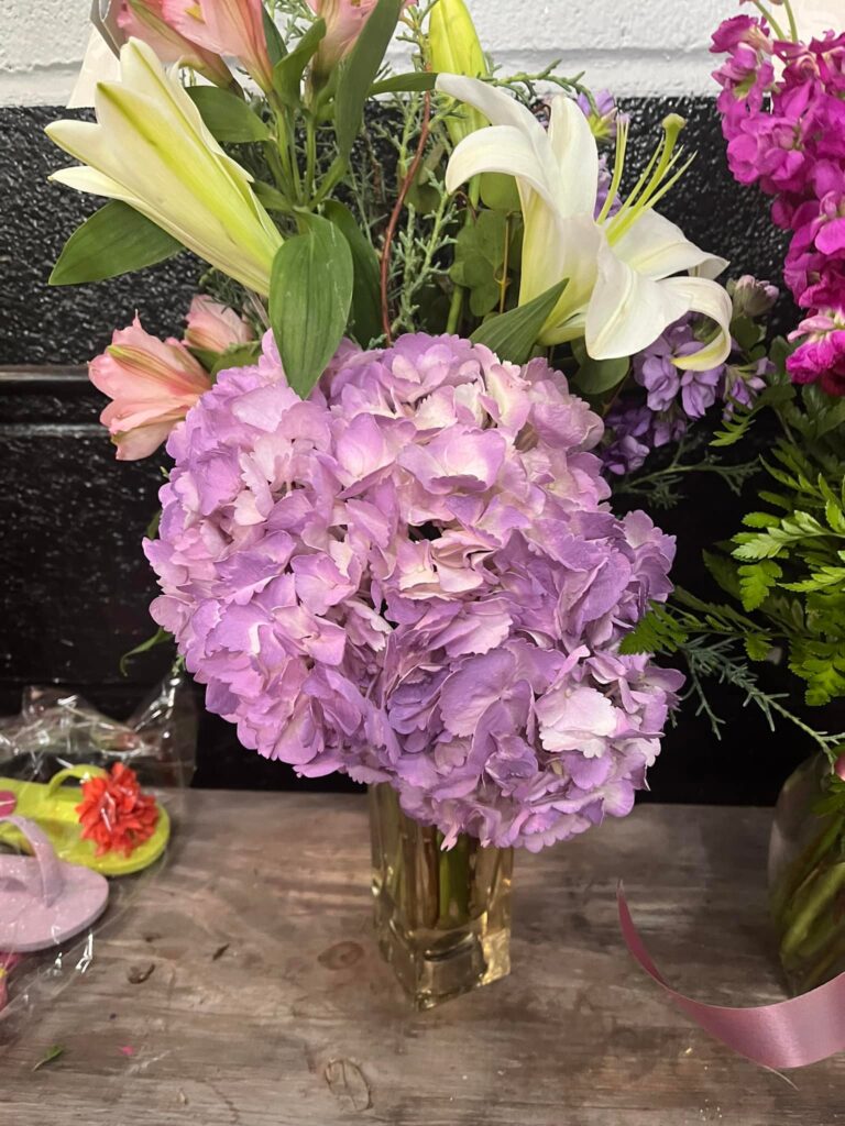 wedding flower arrangement